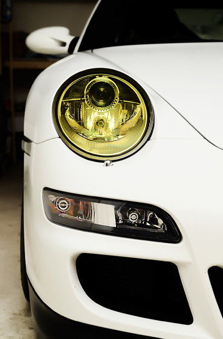 soyashield-stralkastarfilm-stenskottsfilm-headlight-protection-film-porsche-gt3-911-997-996-01